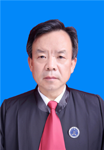 董博俊.jpg