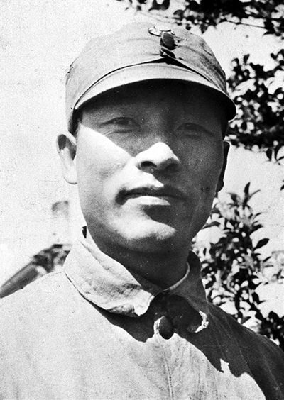 彭雪枫.jpg