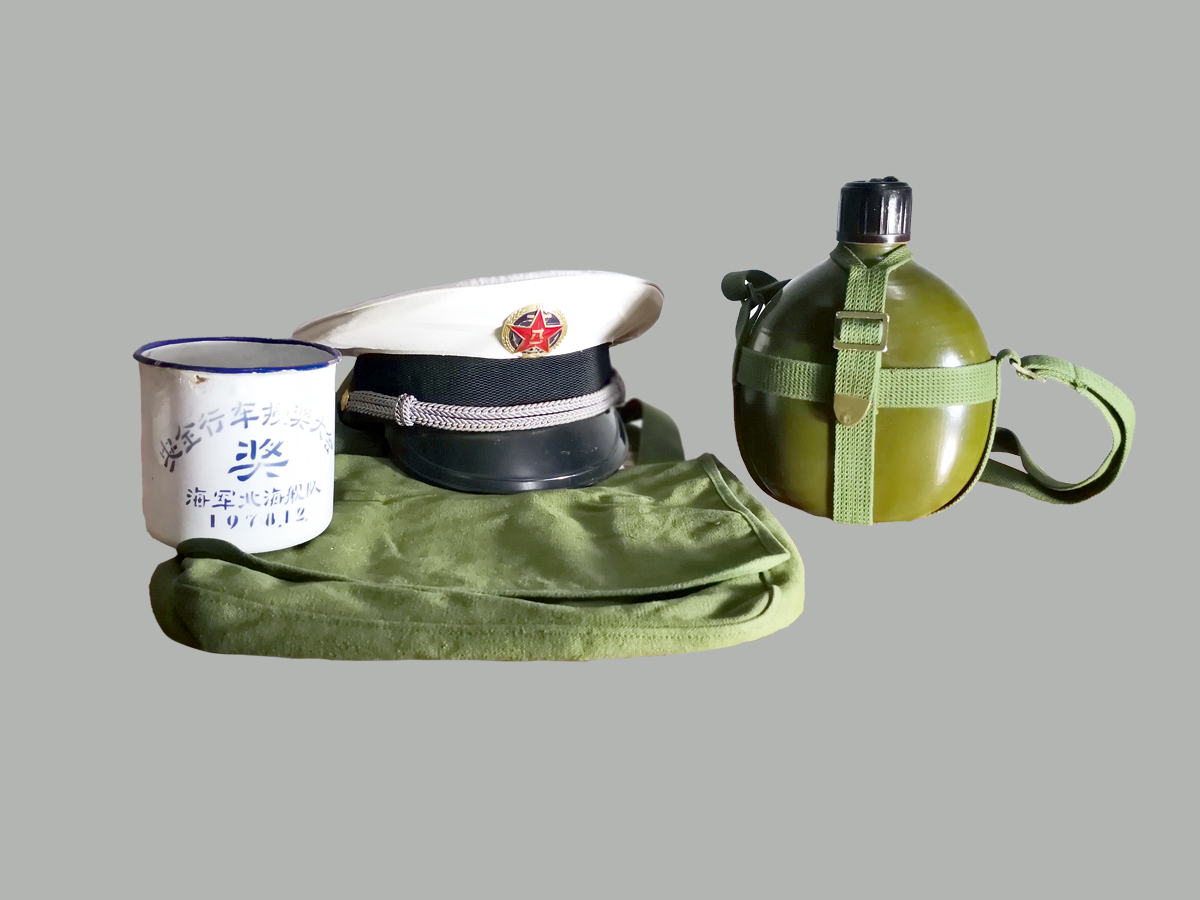 06-军用水壶.jpg