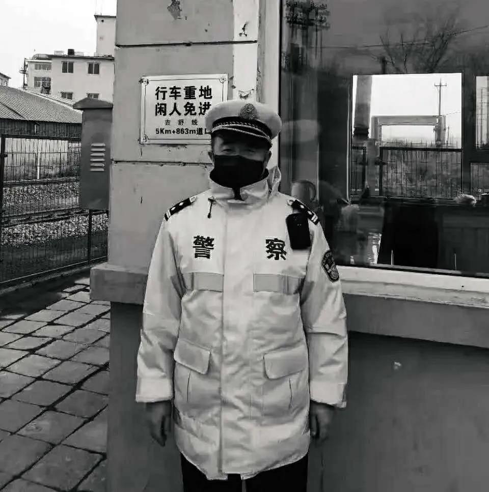 02.jpg
