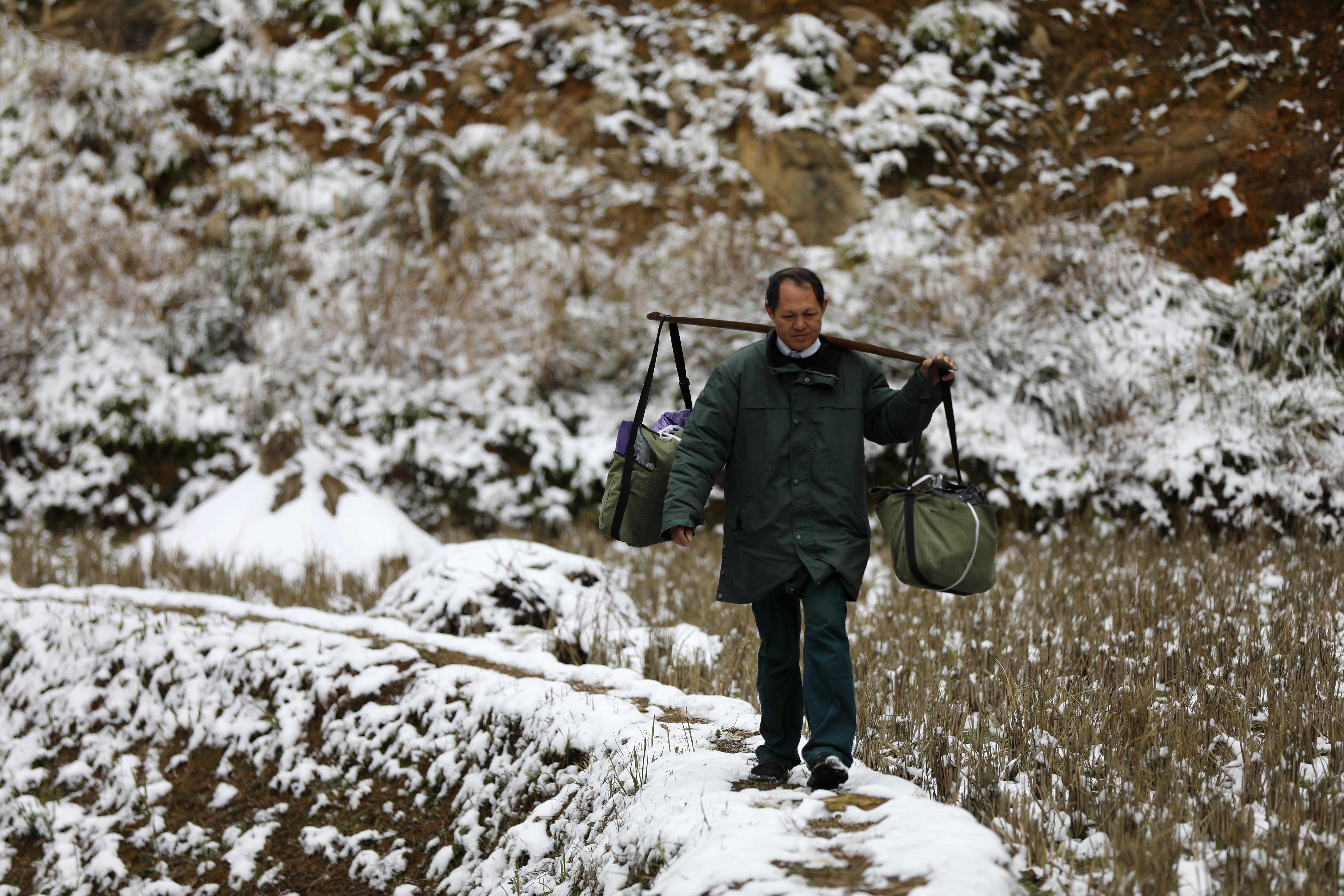 张林昌：这里的山路九十九道拐