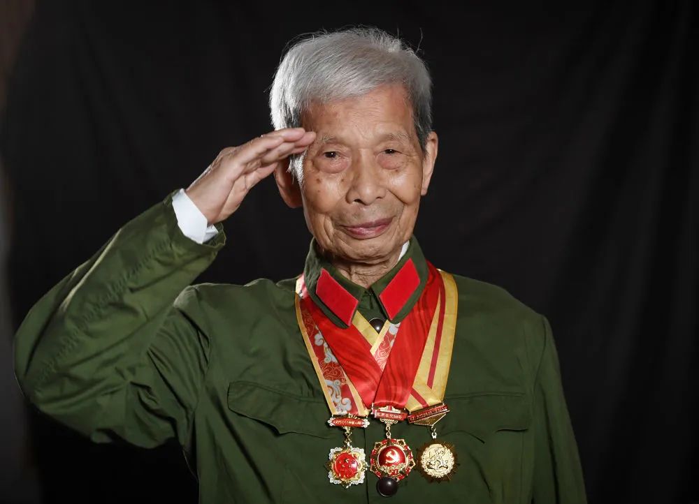王国华-2.jpg