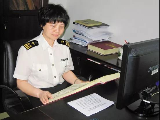 06.jpg