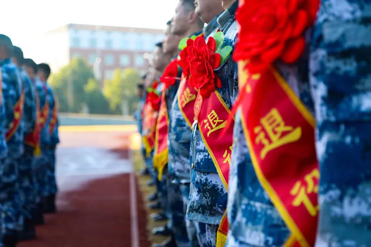 媒体28.jpg