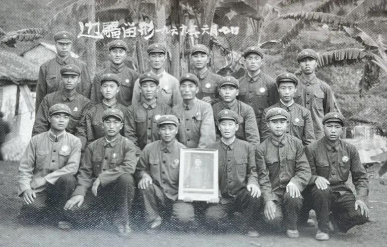 媒体3.jpg
