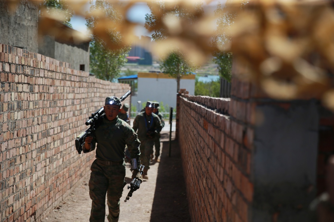 16237432_1ecba8496cce5975fd5ed2c6104e3382.jpg 16237432_1ecba8496cce5975fd5ed2c6104e3382.jpg