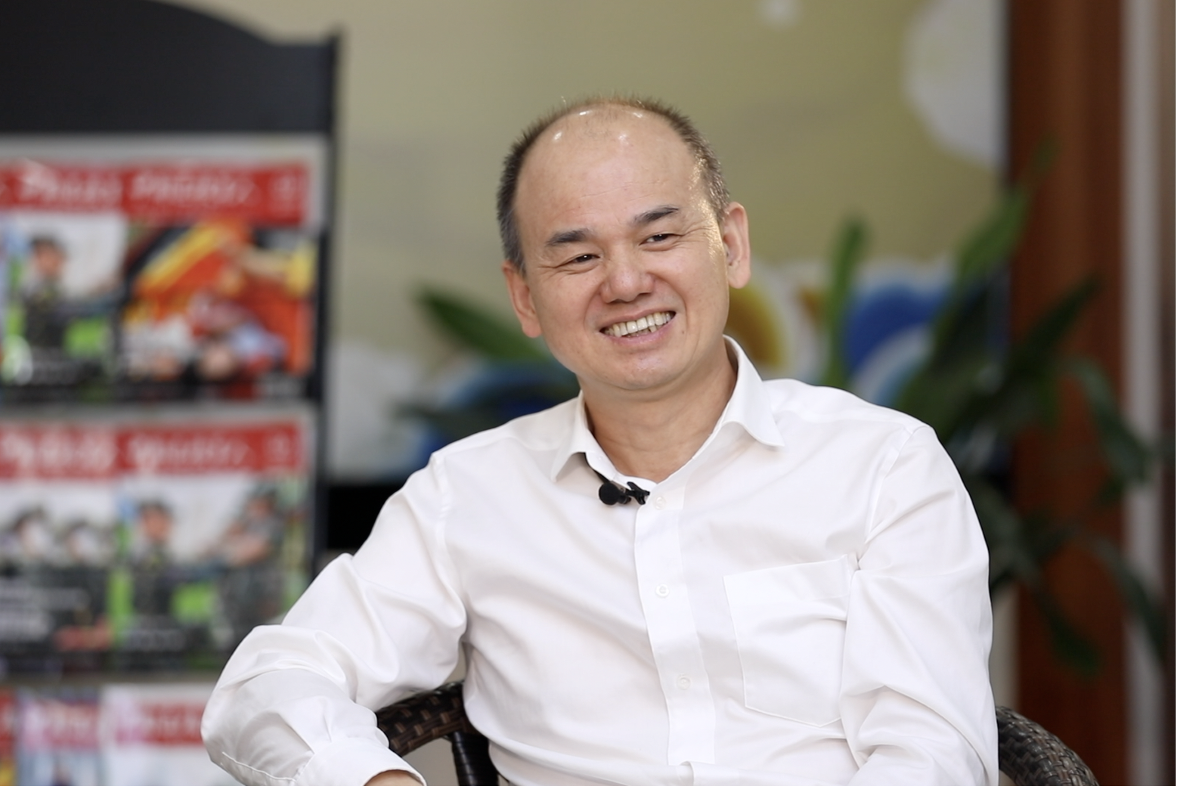 周长青访谈照片.png